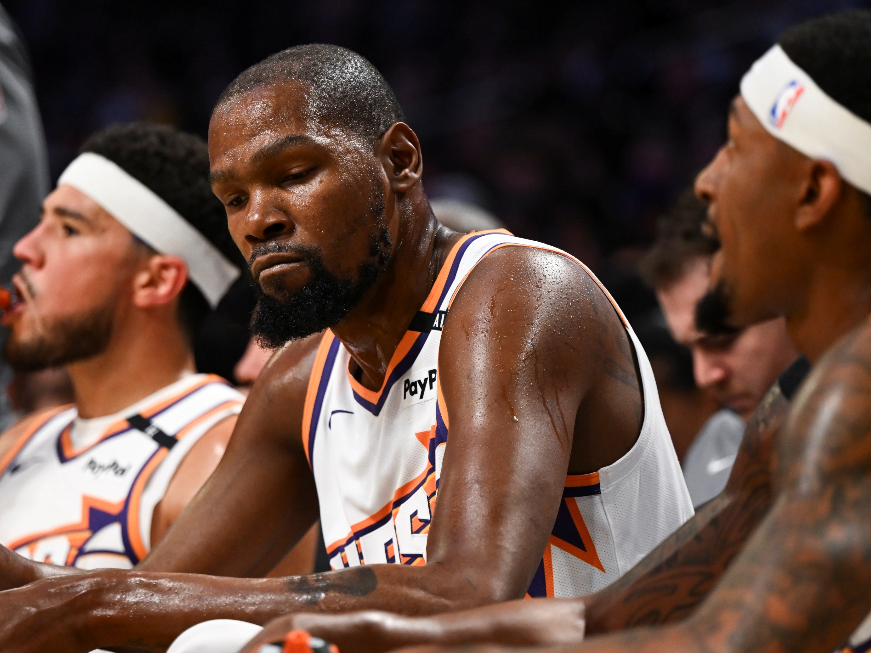 九游会棋牌 -关键战体能课后，浙江队造点机会备战NBA常规赛，气氛紧张，阵容厚度经受考验的简单介绍