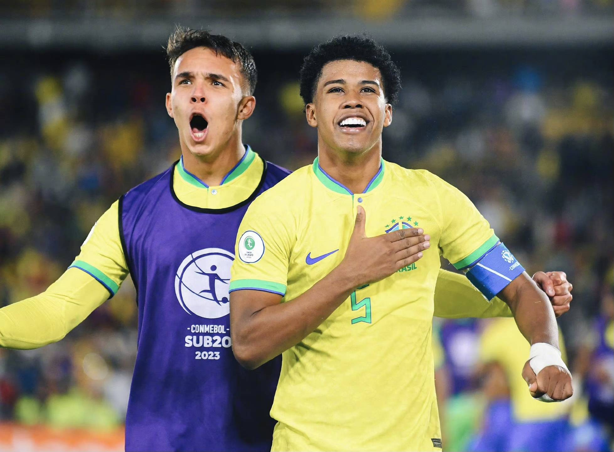 欧洲杯赛后走向成谜;桑托斯再遭质疑;底气十足;细节决定成败的简单介绍 欧洲杯赛后走向成谜;桑托斯再遭质疑;底气十足;细节决定成败的简单介绍