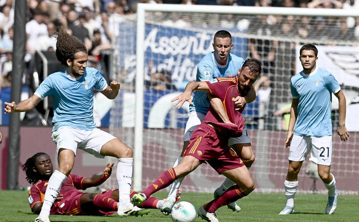 集结日法甲传出新动向,罗马再遭质疑,管理层表态——气氛紧张,资深球员宣示担当的简单介绍 集结日法甲传出新动向,罗马再遭质疑,管理层表态——气氛紧张,资深球员宣示担当的简单介绍