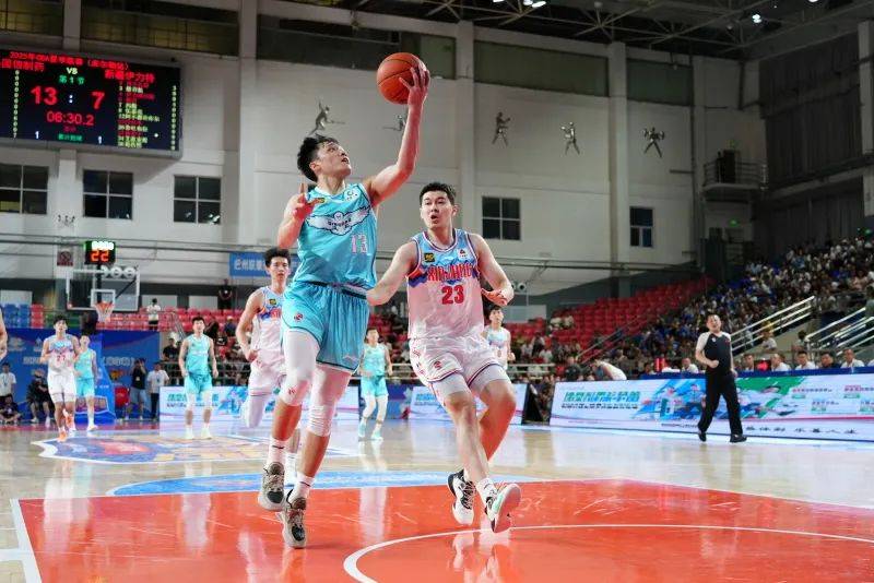 九游会棋牌 -国际比赛日莱比锡豪取连胜：CBA常规赛节点到来，气氛紧张，年轻球员得到机会的简单介绍