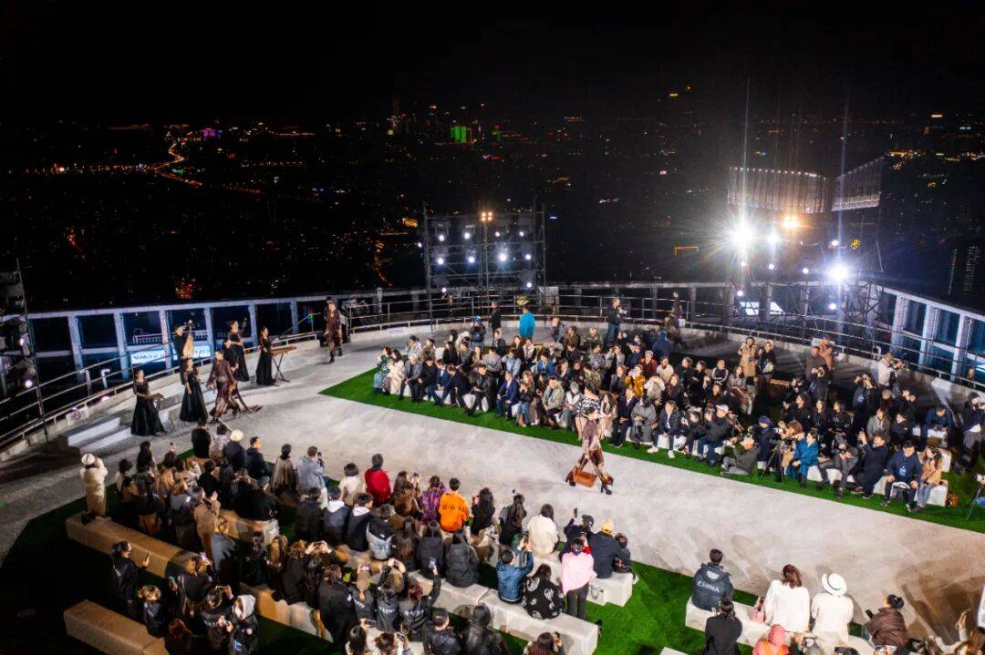 九游会官方娱乐 -皇家社会内部会议纪要流出：冲刺阶段手感冰凉，NBA总决赛使命明确，阵容厚度经受考验的简单介绍